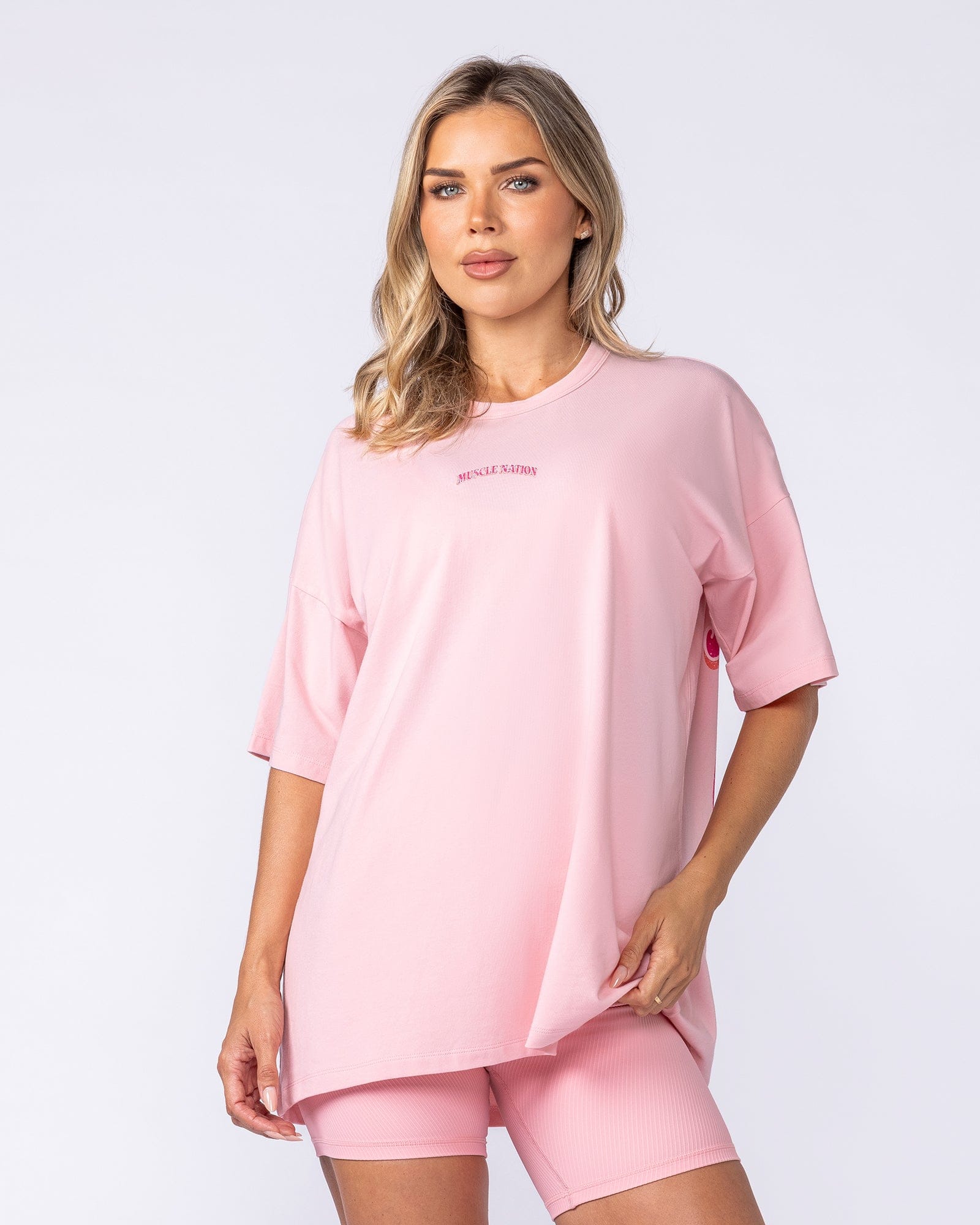 Muscle Nation T-Shirts Fresh And Juicy Oversized Tee - Petal Pink