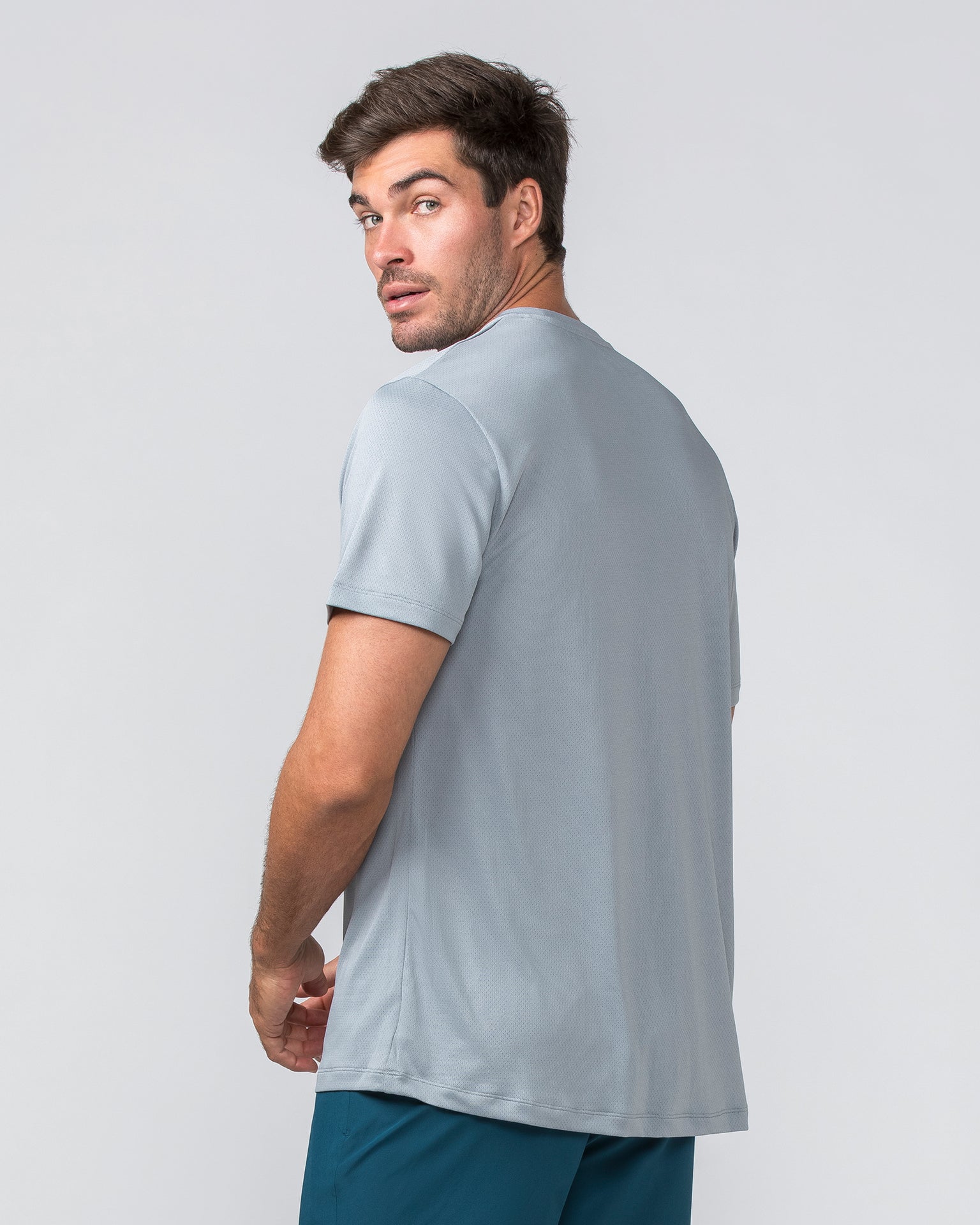 Muscle Nation T-Shirts Relaxed Active Tee - Light Jet Grey