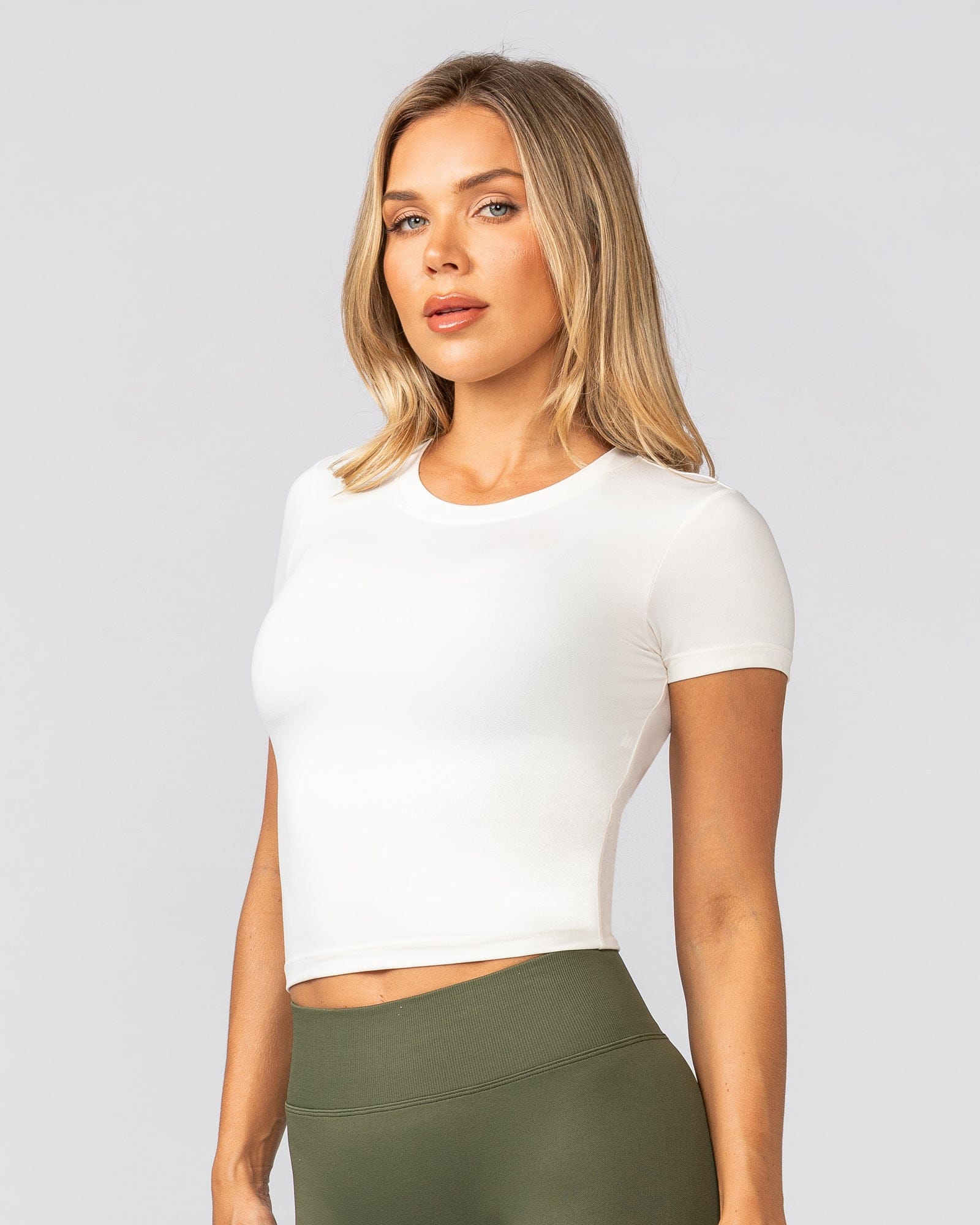 Muscle Nation Tops Essential Cropped Tee - Coconut