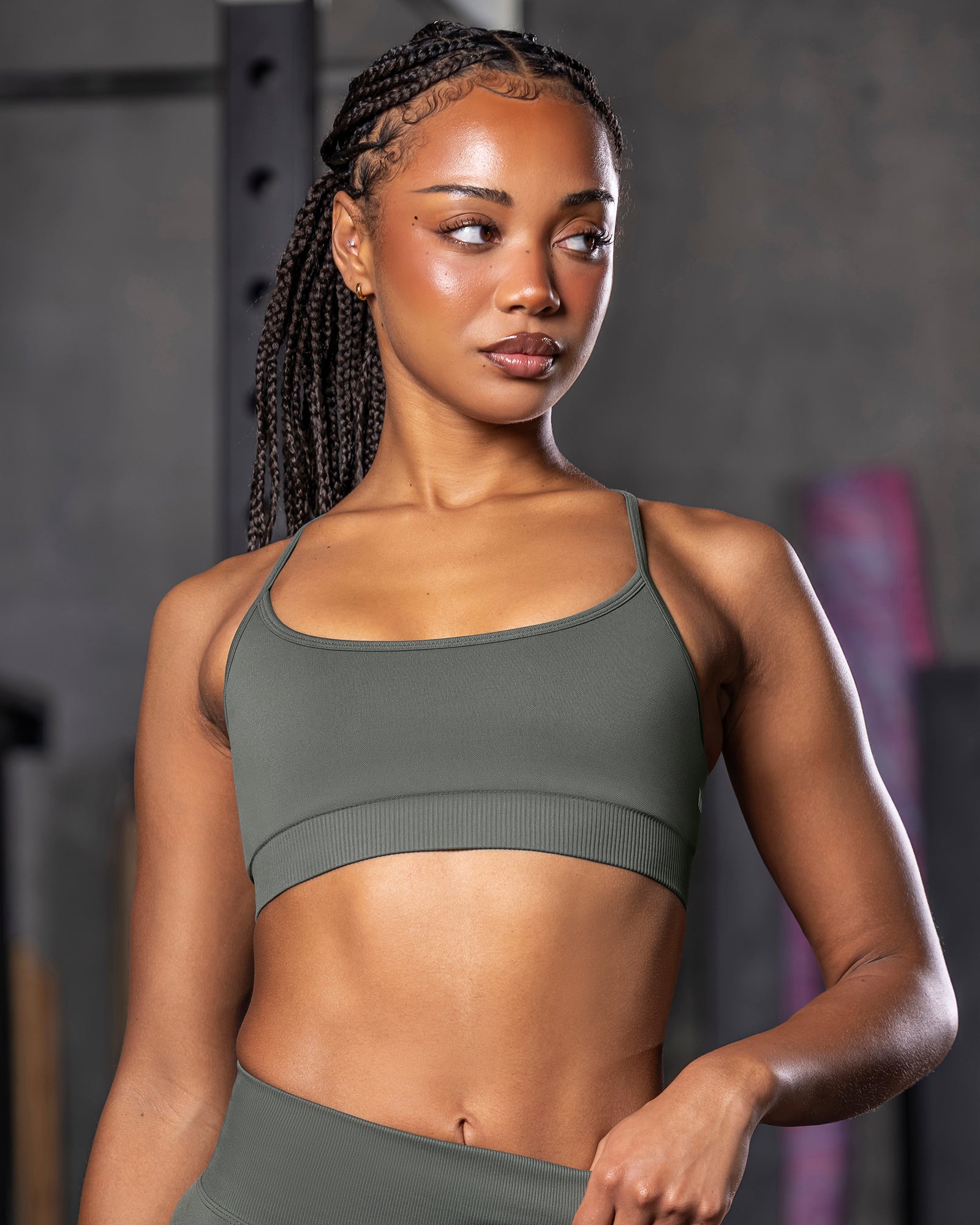 Muscle Nation Bralettes Revealed T-Back Seamless Bra - Eucalyptus