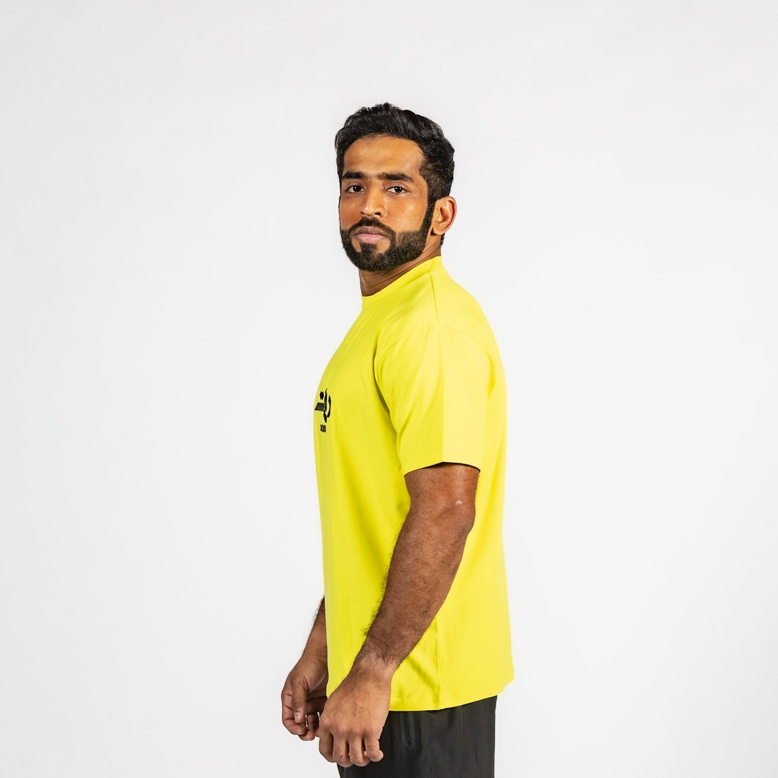Motivere gødning Spektakulær Limited Edition Men's Active Oversized Hot Yellow T-shirt | Be Activewear