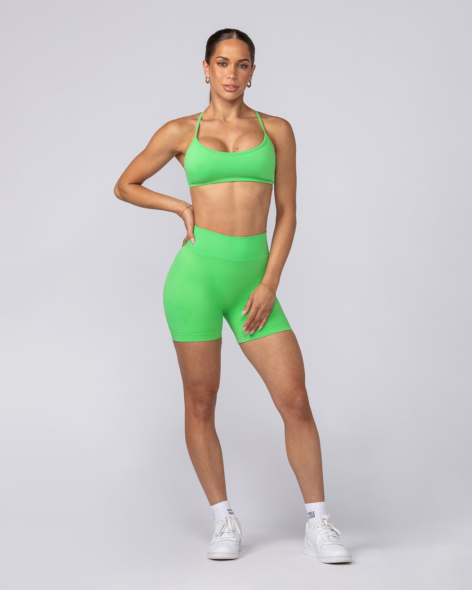 Muscle Nation Shorts Sculpt Seamless Midway Shorts - Neon Apple