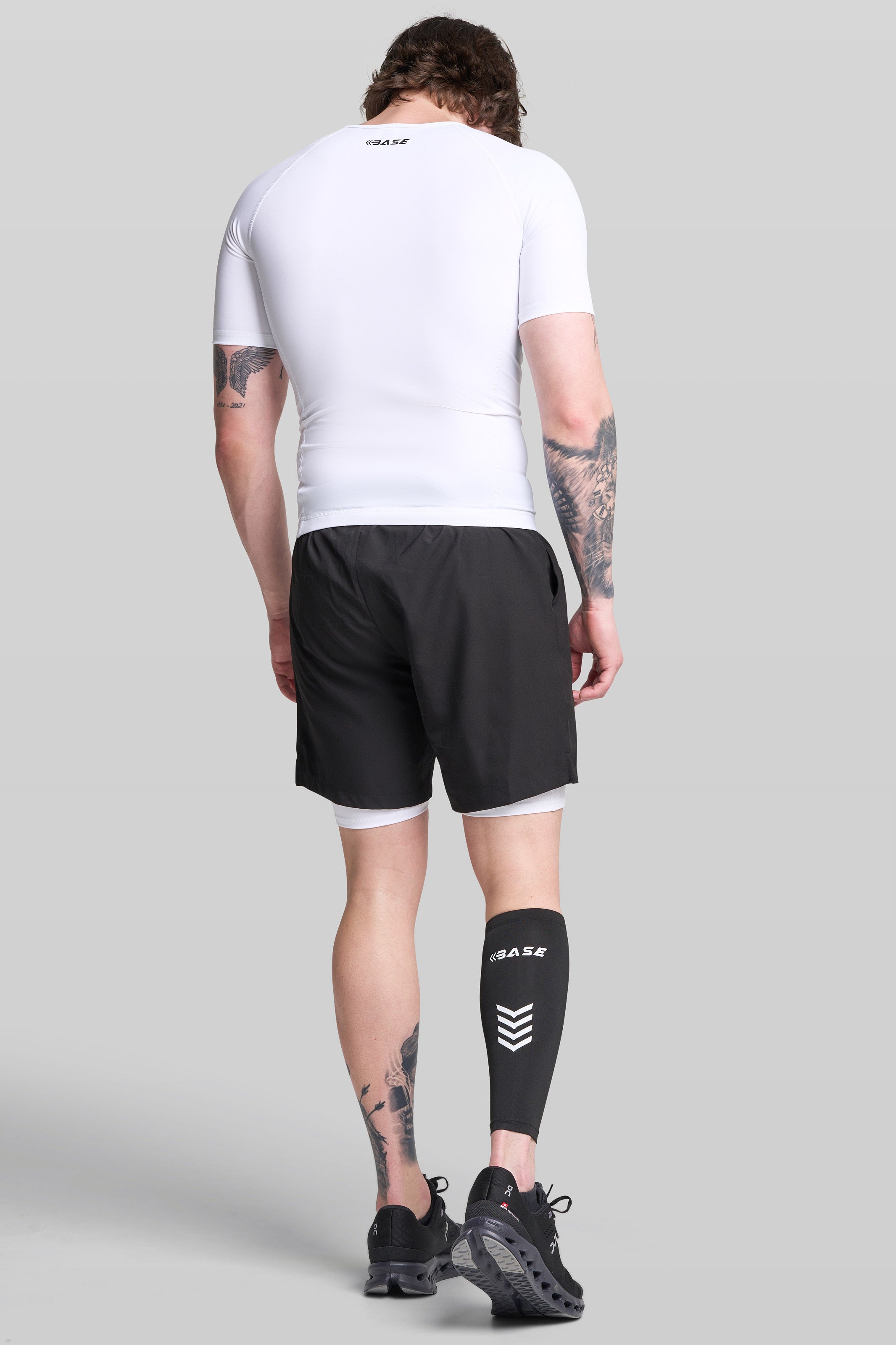 Supplier 1 Calf Sleeve BASE Compression Calf Sleeve (Single) - Black