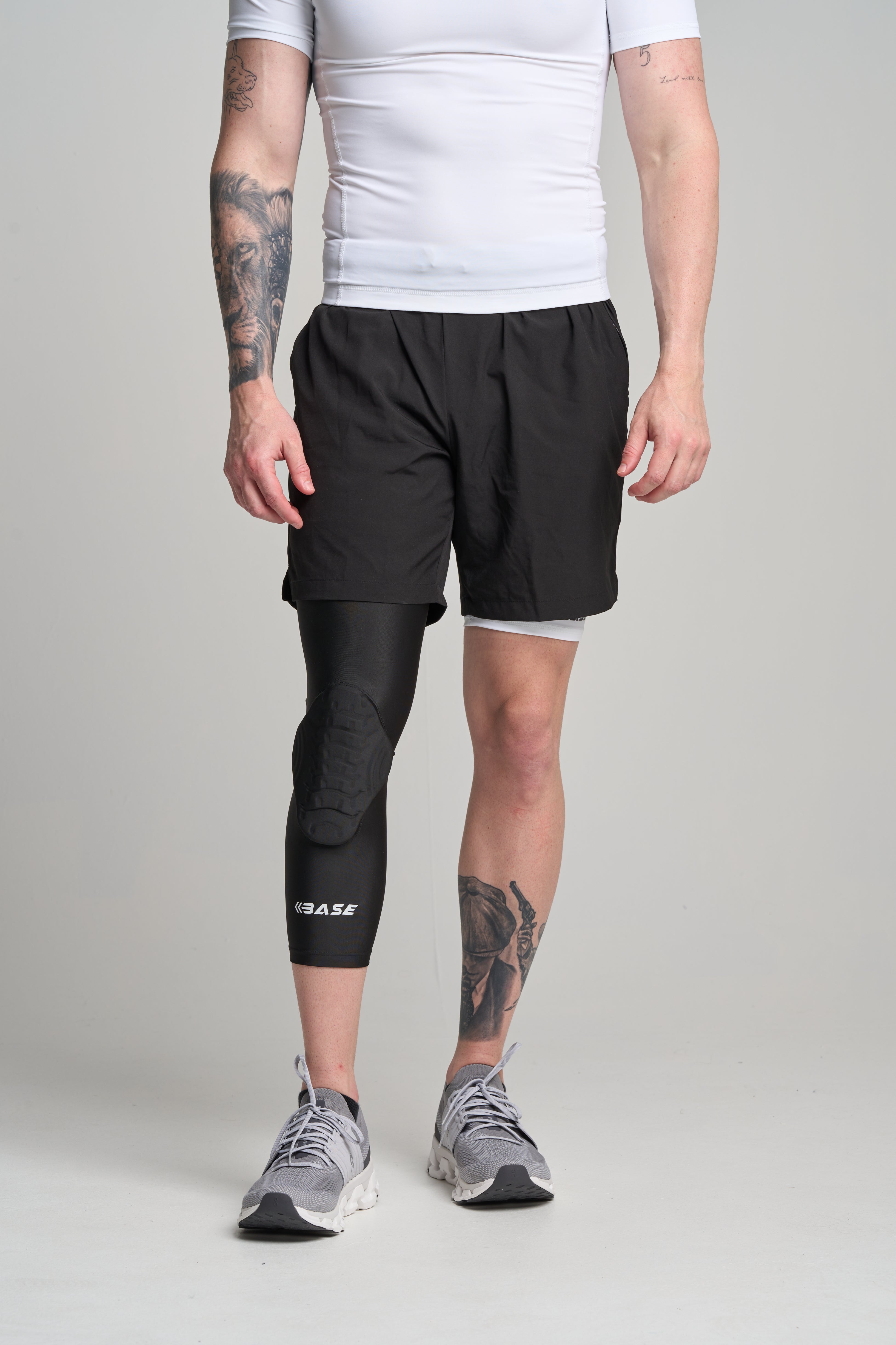 Supplier 1 PADDED ACCESSORIES BASE Curved Padded Knee Guard (Single) - Black