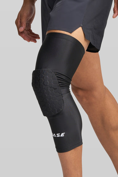 Supplier 1 PADDED ACCESSORIES BASE Square Padded Knee Guard (Single) - Black