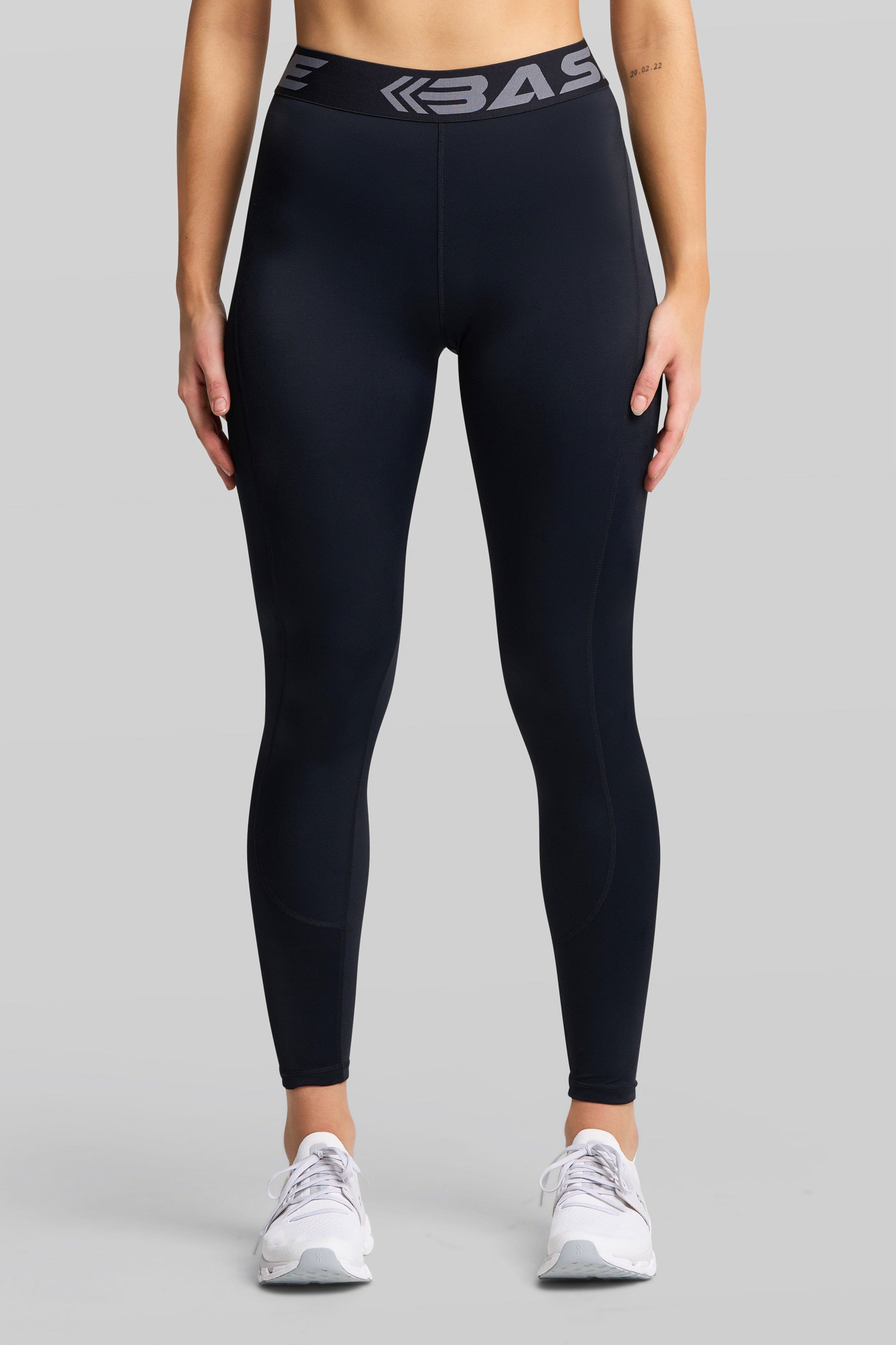 Supplier 4 Tights 3XS/YTH BASE Women's Performance Tights - Black