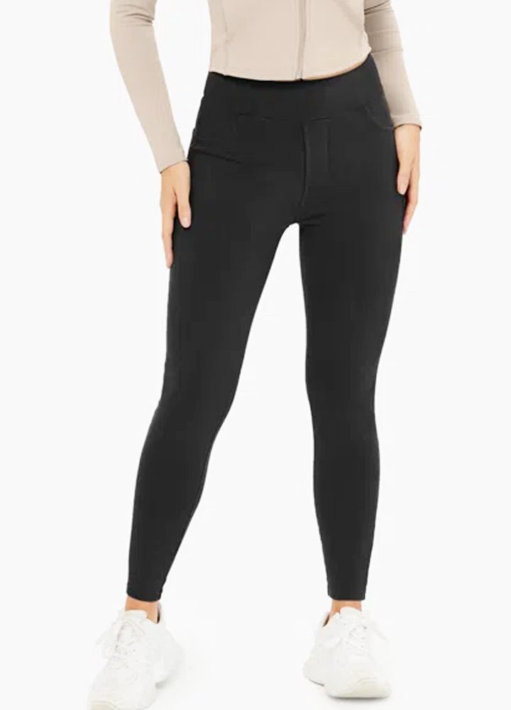 www.lasculpte.com.au Ultra Soft Sculpting Denim Thermal Jeggings