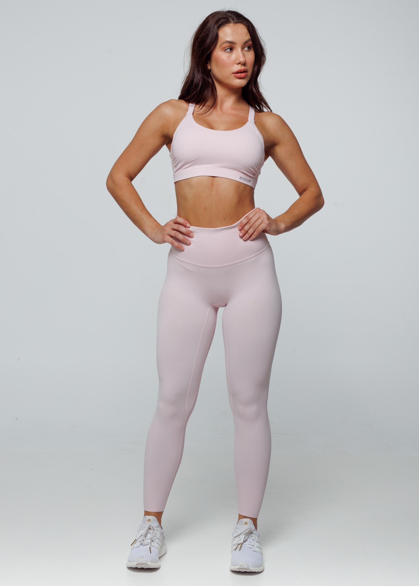 Evolve Apparel Adapt Sports Bra - Pastel Pink