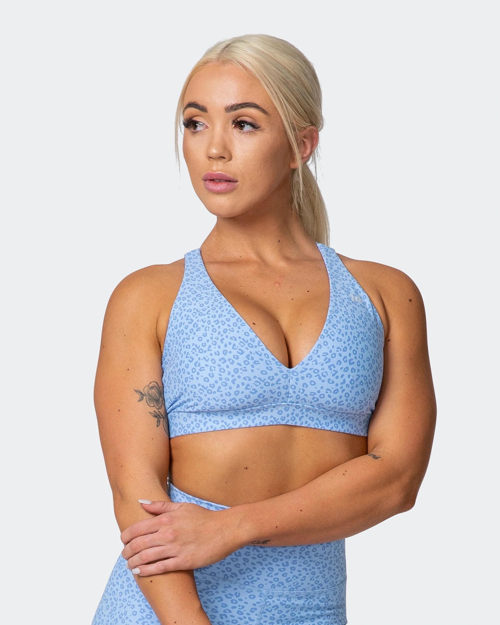 musclenation crop Top, sports bra ALL-STAR DEEP V BRA Periwinkle Mini Cheetah Print