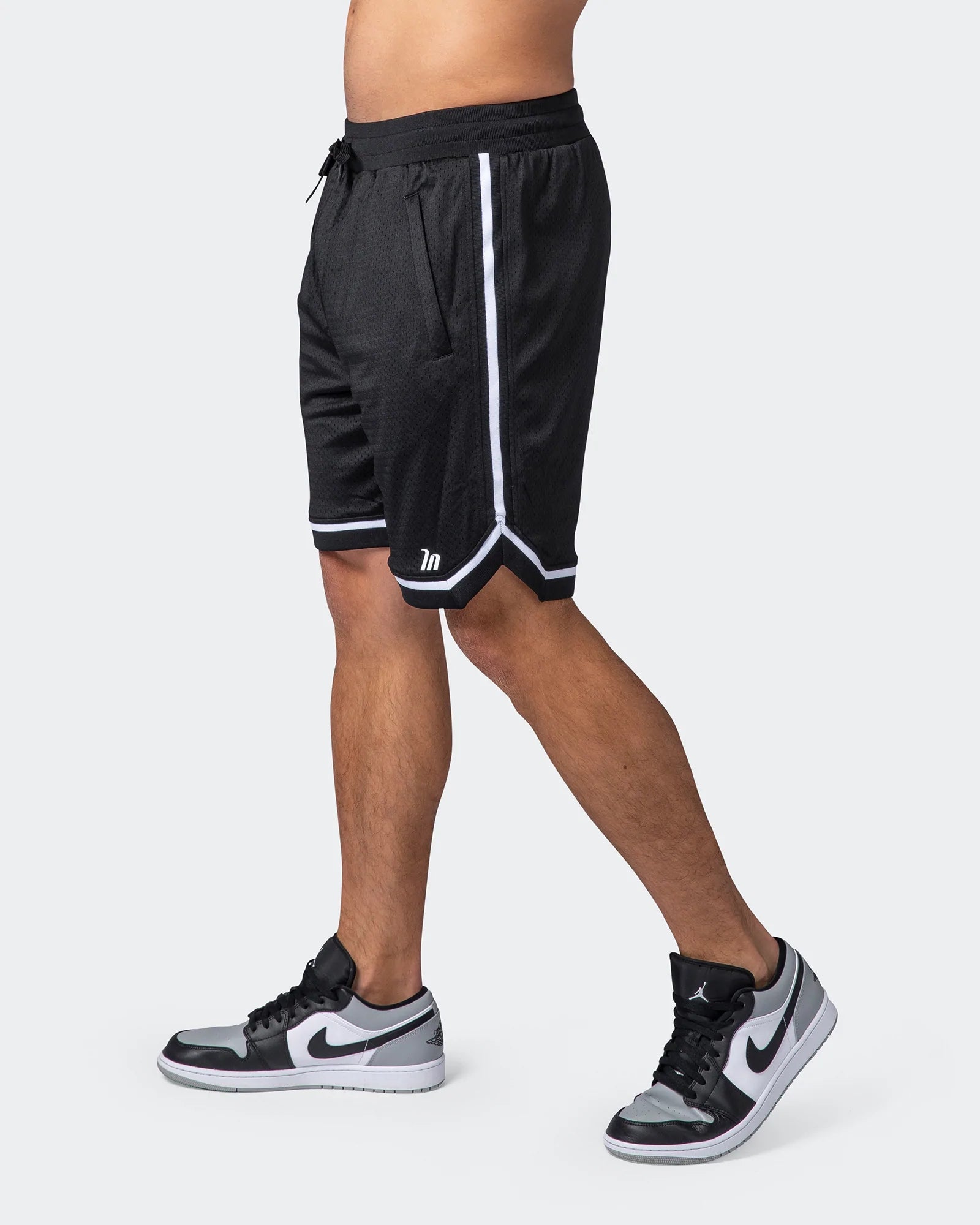 8 Basketball Shorts - Black