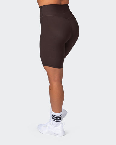 musclenation Shorts Zero Rise Rib Referee Length Shorts - Cocoa