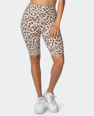 musclenation SIGNATURE SCRUNCH REFEREE LENGTH SHORTS Cheetah Print