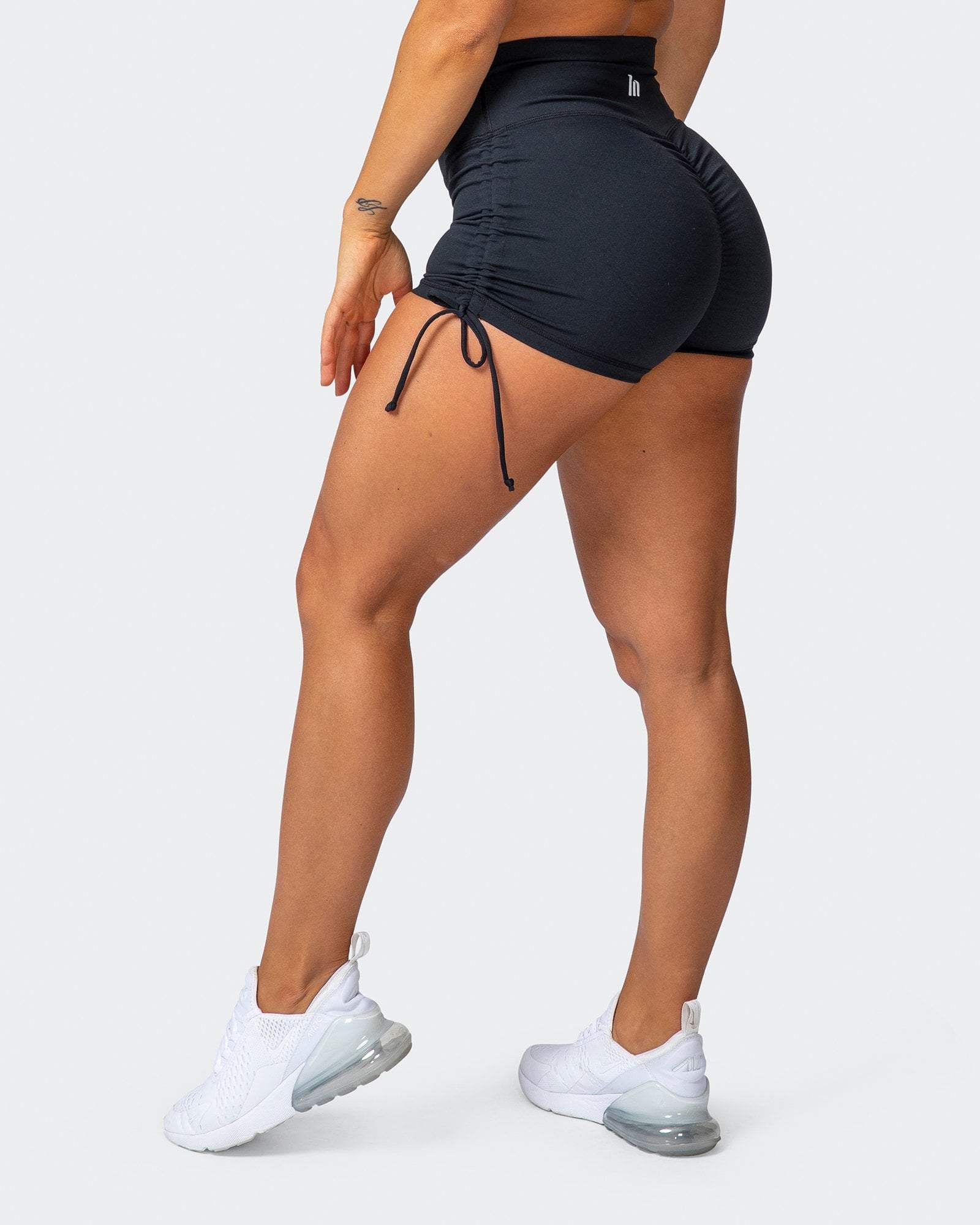 musclenation SIGNATURE SCRUNCH TIE UP BOOTY SHORTS Black
