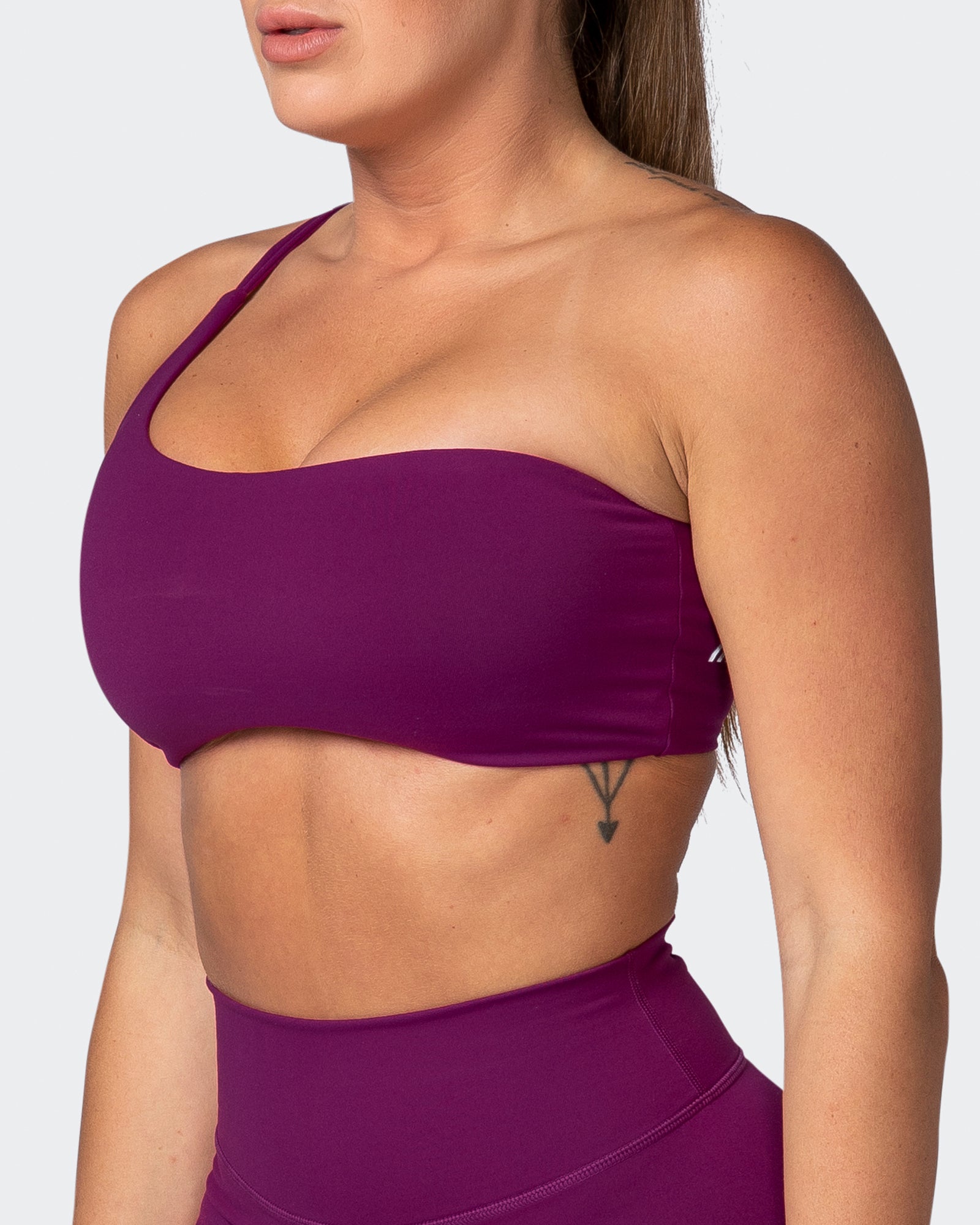 musclenation Sports Bras Movement One Shoulder Bralette - Huckleberry