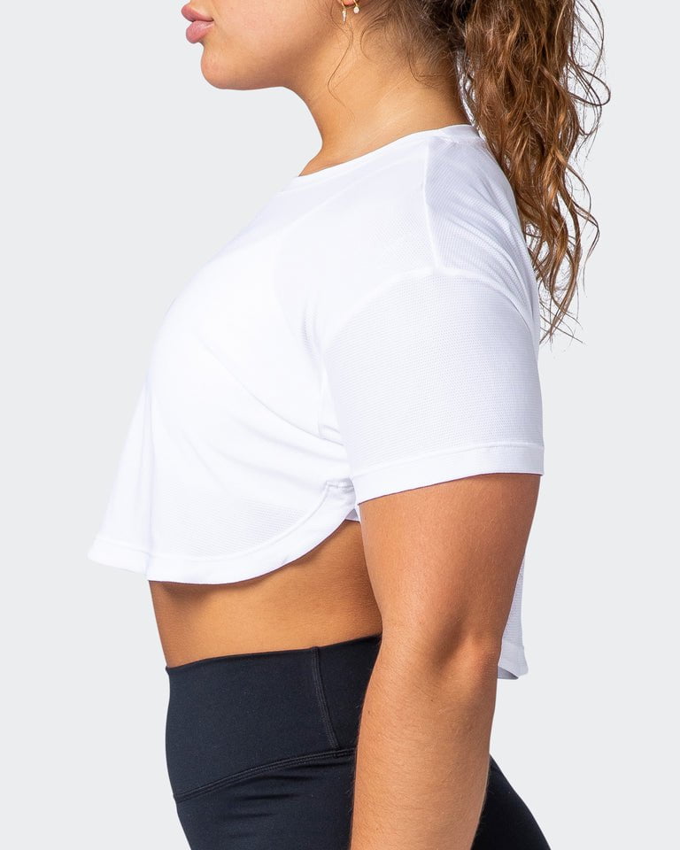 musclenation Tee Level Up Cropped Training Tee White