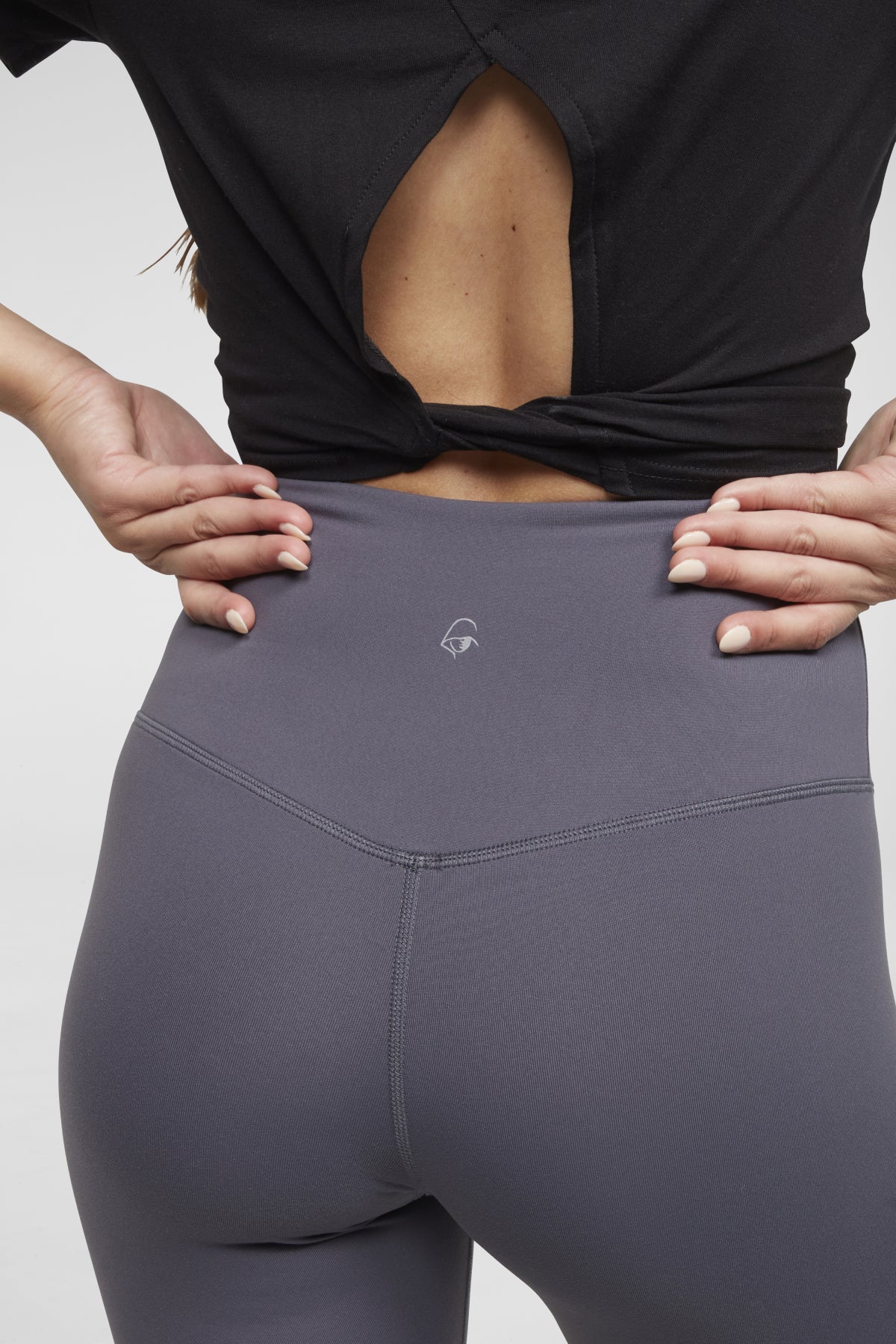 Newtype Official Seven Days Legging - Charcoal