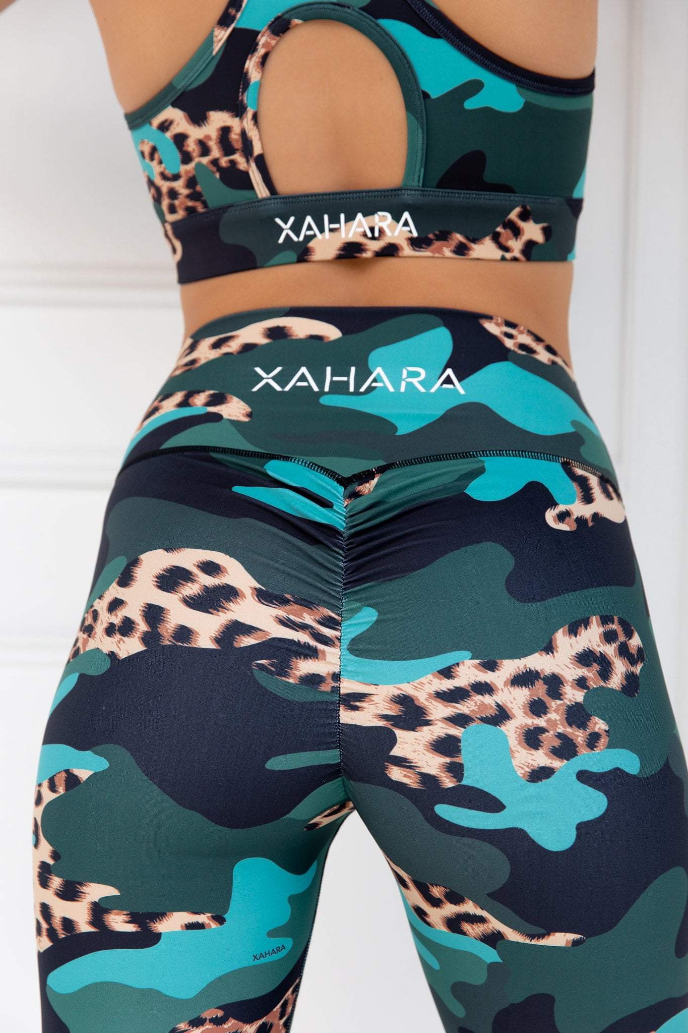 Xahara Activewear Leggings Bootylicious Khaki Leopard Camo Leggings