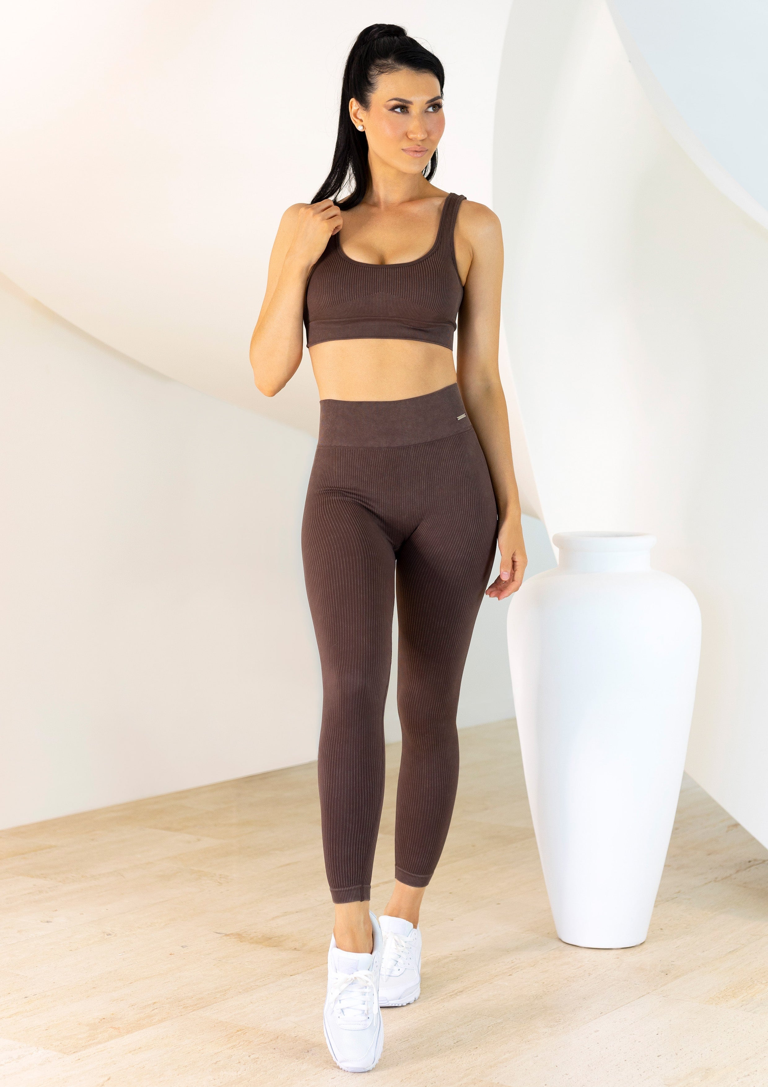Coffee Ribbed Seamless Sports Bra — Be Activewear